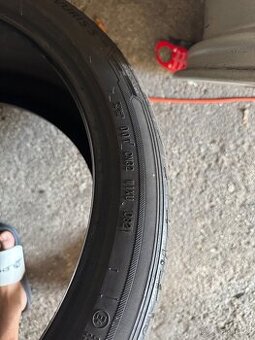 Pneu 255/35/19 Barum Bravuris 5