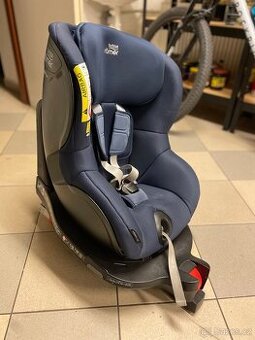 Britský Römer Dualfix M i-Size 360°