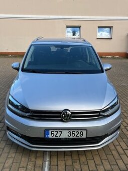 VW Touran 2.0 TDI DSG 110 kW, 1.maj koupeno v ČR Higline