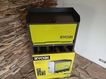 Nové závěsné skřínky Ryobi