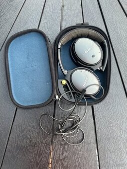 Bezdrátová sluchátka Bose QuietComfort 25 + pouzdro 3