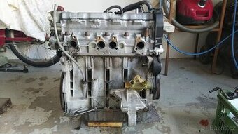 Peugeot 205 CC motor 75kw