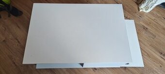 Konferenční stolek bílý na projektor