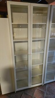 Knihovny ikea