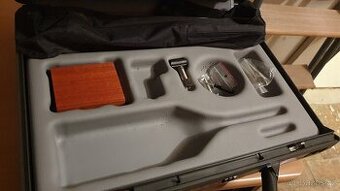 Bruel Kjaer měřící technika a tiskárna