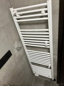 Kombinovaný radiátor ( žebřík ) 45x133cm