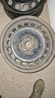 4 ks plechová kola 16" Seat, Audi, VW, Skoda,