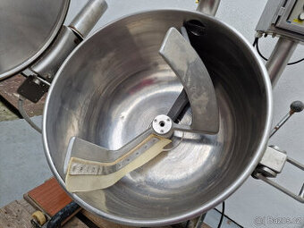 vakuová masírka masa zn RUHLE