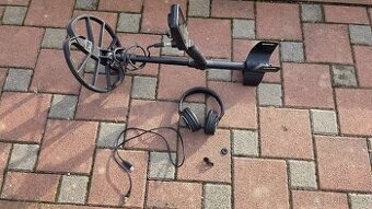 Detektor kovu Makro Simplex+ s bezdrat. sluchatky