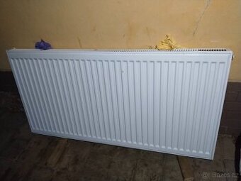 Prodám deskový radiátor 1200x600, typ 11, pravý