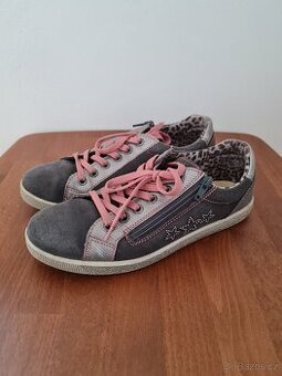 Dívčí boty zn.Bata vel.36