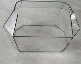 Skleněné terárium 35x20x22cm a Váza skleněná výška 70cm