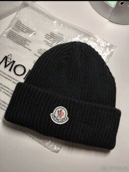 Moncler zimní / podzimní čepice