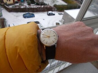 pekne vzacne funkcni hodinky prim Brusel rok 1964