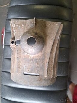 Čz kryt karburatoru