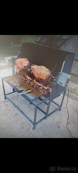 Gril na sele nebo dvě kýty