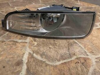 Pravá mlhovka Škoda Superb II originál