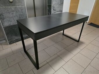 Psací stůl kvalitní nový