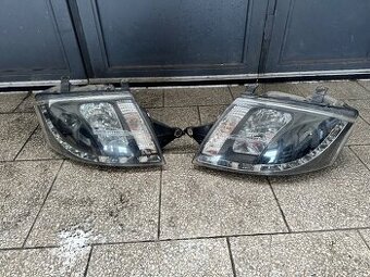Audi TT 8N - Tuningová přední světla, LED denní svícení