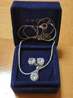 Set bižuterie Avon