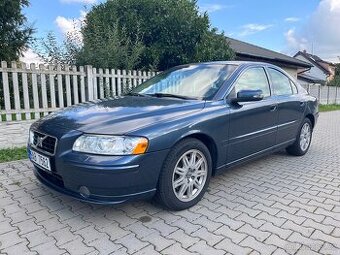 Volvo S60 2.4 D5 136kW - díly z vozu