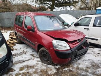 Berlingo Partner 1.6 HDI rok 2004 - náhradní díly z vozuzu