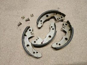 Brzdové čelisti Peugeot 104, Renault R14, R18, Fuego, Citroe
