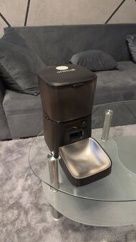 Dávkovač granulí Oneisall