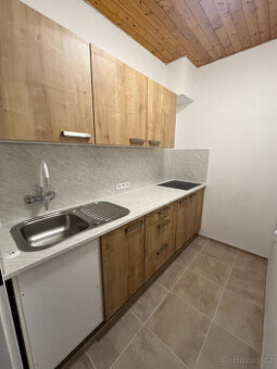 Pronájem bytu 1+1, 30 m2