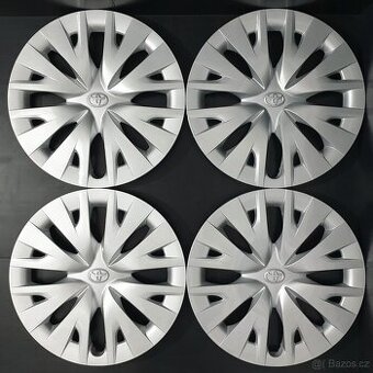 Zánovní poklice Toyota 15" ORIGINÁLNÍ č. K9