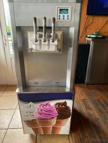 Zmrzlinový stroj na pronájem