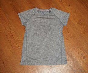 Dívčí sportovní tričko H&M - vel. 128 - 134