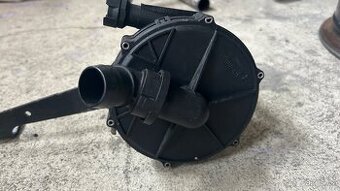 SEKUNDÁRNÍ VZDUCHOVÉ ČERPADLO 1.8t
