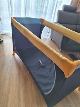 Cestovní postýlka Hauck + pur pěnová matrace Scarlett Romas