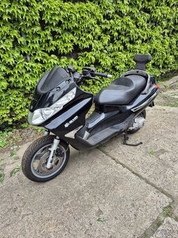 Piaggio x8 125 - 1