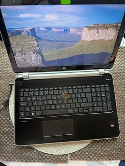 Prodám notebook HP Pavilon 15,6", AMD, 8GB, 256GB SSD