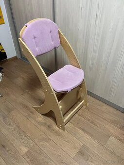 Rostoucí židle