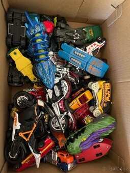 Hotwheels auta