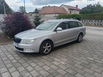 Superb 2 II combi TDI 103kw DSG alu 16 navi 2.majitel - 1