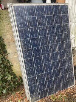 A čtyřikrát fotovoltaický panel - 1