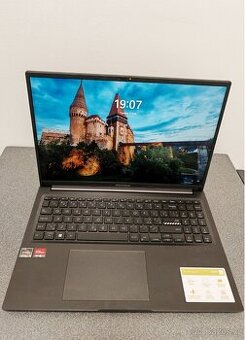 Notebook Asus VivoBook 16 M1605Y záruka 8/2025