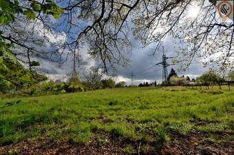 Prodej pozemku v Radvanicích s možností stavby rodinného dom