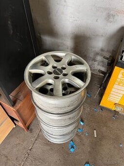 5x100 R16 7,5J ET35 57,1mm Disky Kola