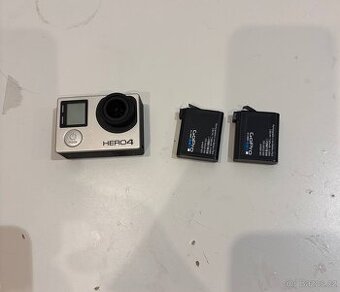 GoPro Hero 4 + 2. + Ochranné pouzdro + držák + náhradní díly