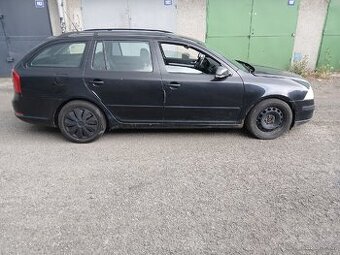 Škoda octavia 2 na díly bez tp