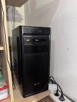 Stolní Pc + Monitor