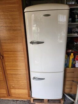 Prodám retro lednici Gorenje