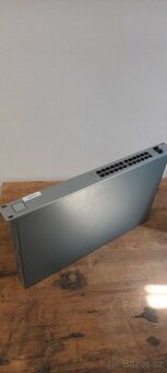 Ubiquiti UniFi Switch 24 - 1