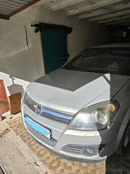 Opel astra na nahradni dily