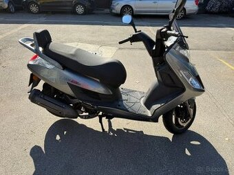 Skutr Kymco Yager 125